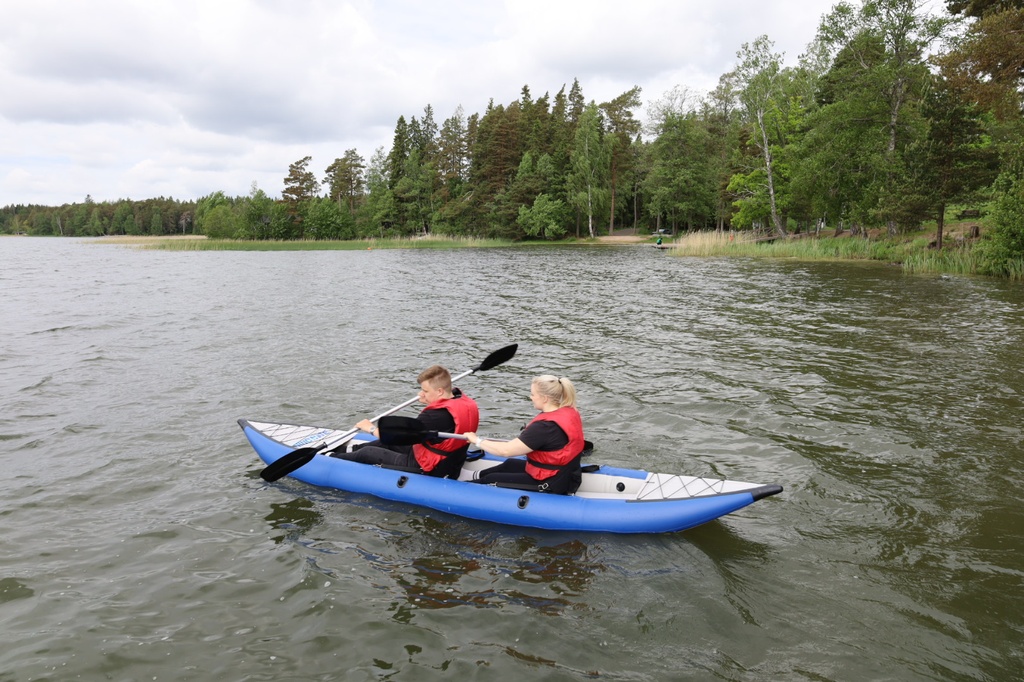 Windmate 420 ilmatäytteinen kajakki kahdelle