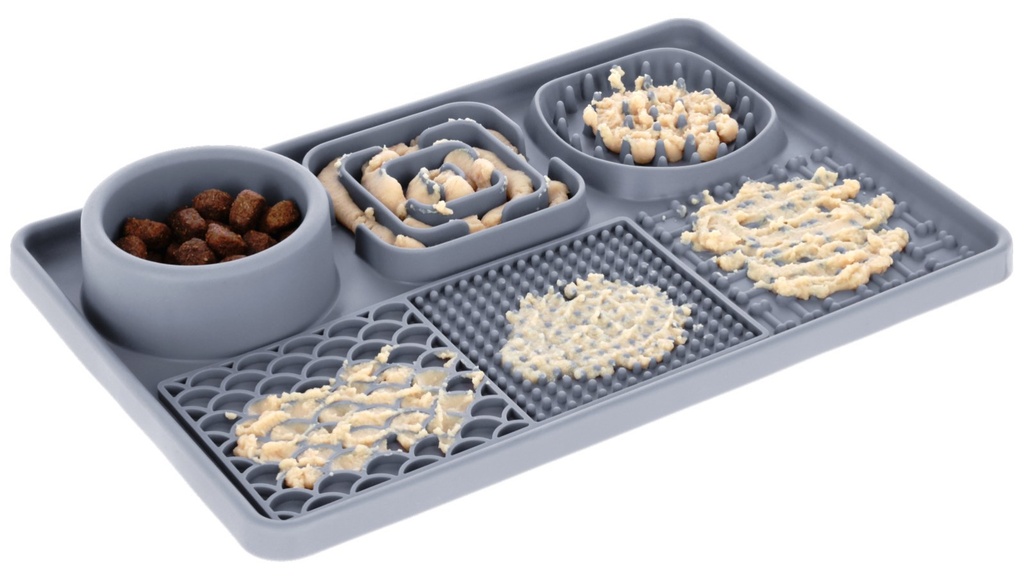 Kerbl nuolumatto XL imukupeilla ja juomakupilla 30x20 cm