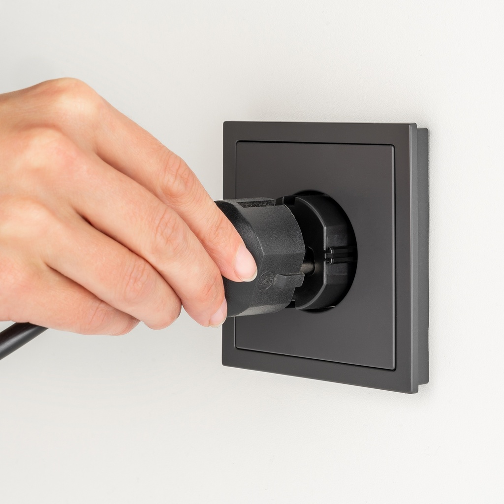 Reer pistorasian suojakansi 5kpl musta