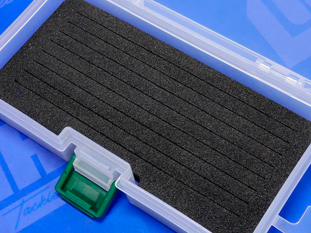 Meiho Slit Form Case M Foam perho/vieherasia